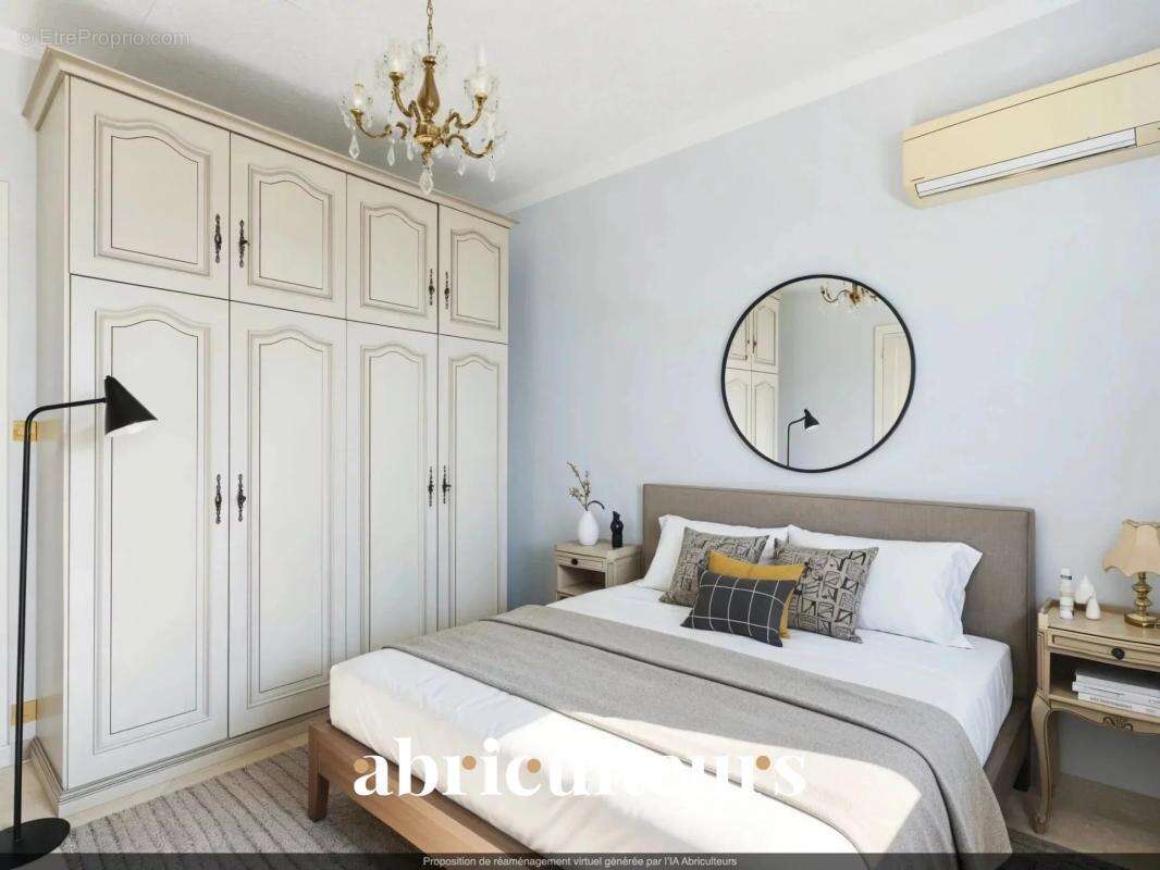 Appartement dans maison - Vue mer panoramique en vente dans le Quartier du Coteau Saint-Pierre - 93 m² (06150) - photo 6