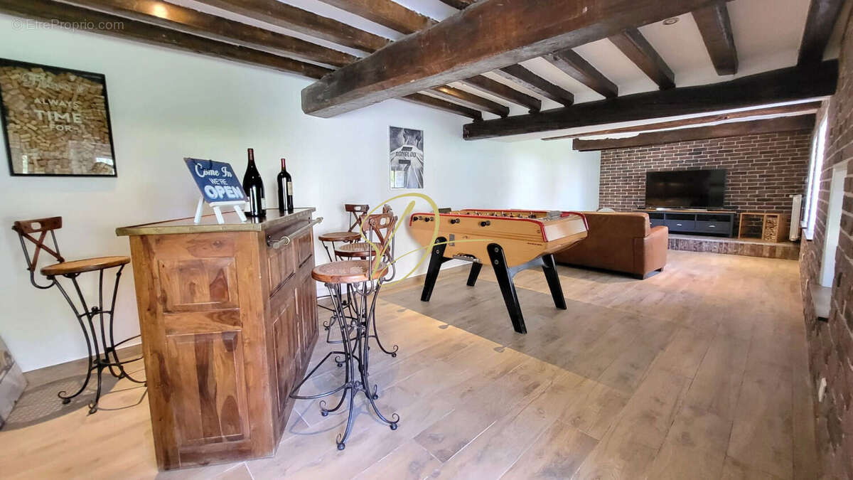 Maison à EPERNON