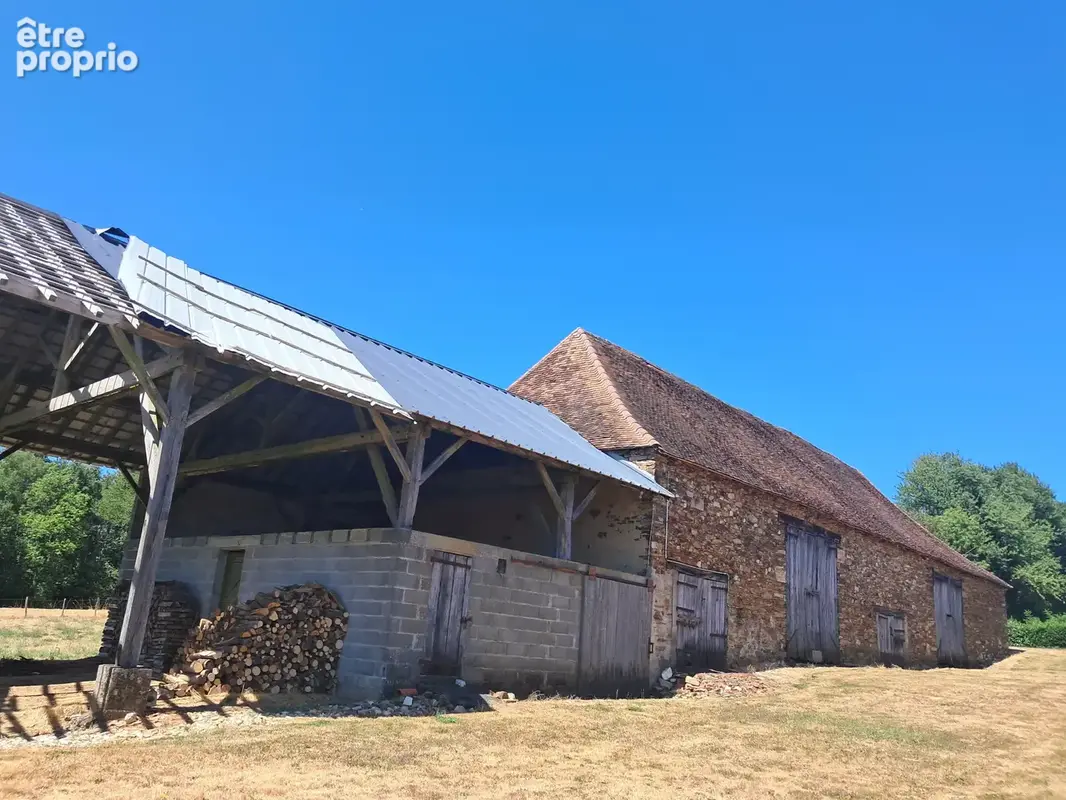 Bel ensemble immobilier avec 1,45 ha à saint-cyr-les-champagnes - photo 8