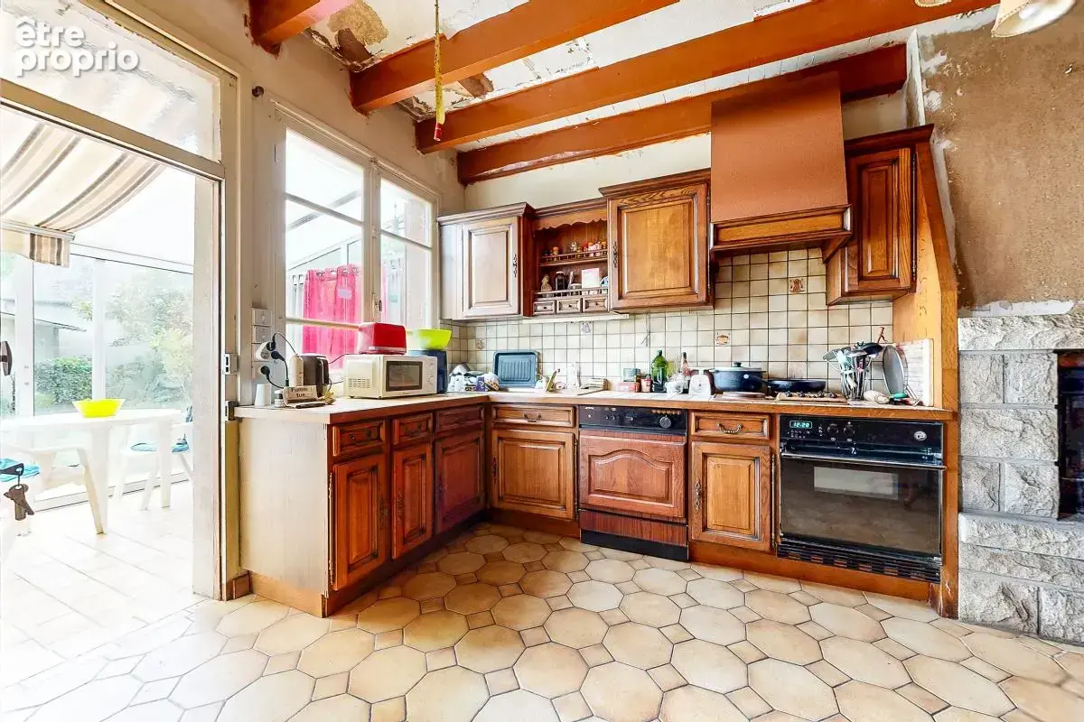 Maison à rénover de 145 m² avec dépendances et plus d’un hectare de terrain – Le Mené - photo 5