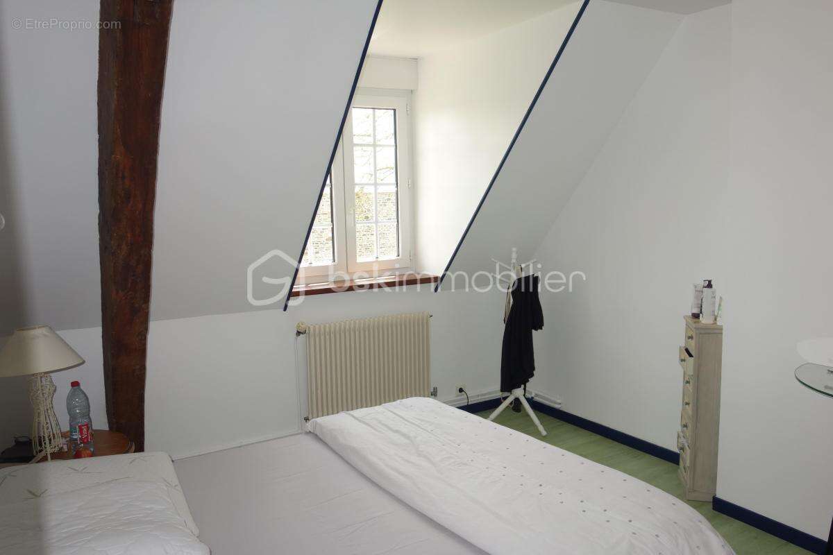 Magnifique longère en pierres sur un terrain arboré de 1801 m2 - photo 8