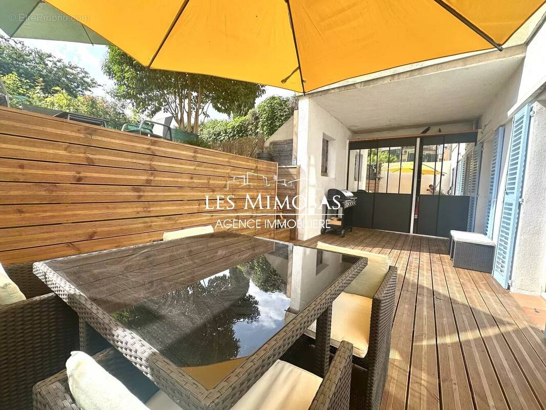 Appartement à TRANS-EN-PROVENCE