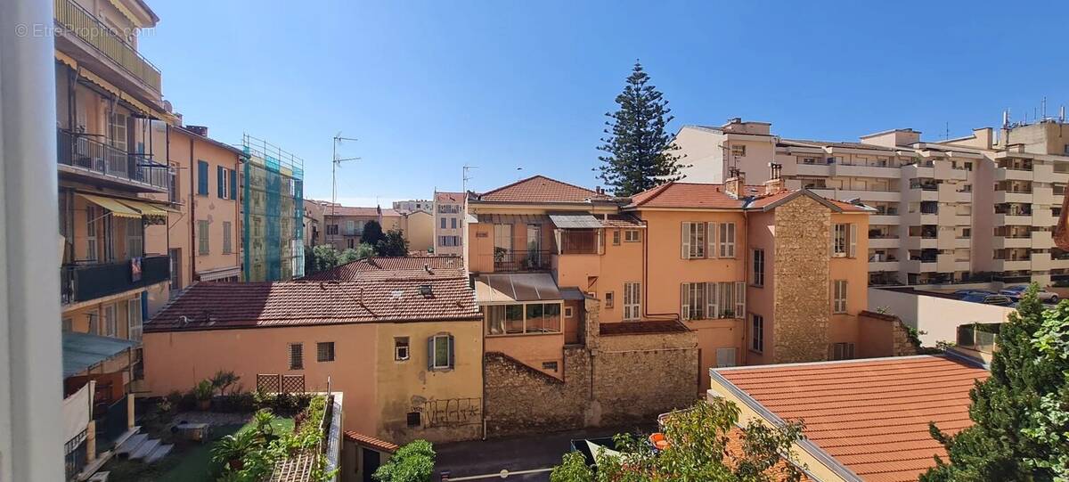 Appartement à MENTON