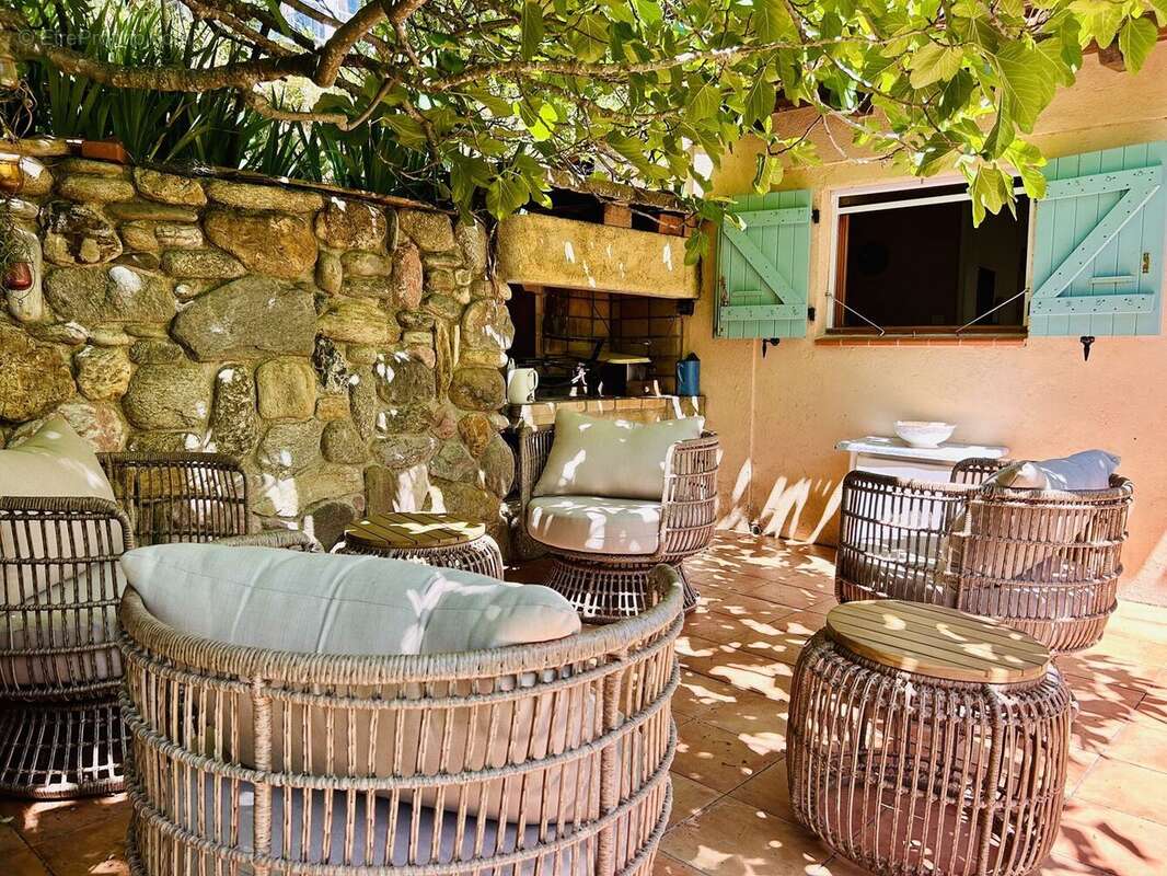 Maison 55 m² à Mosset  - photo 3