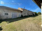 Appartement à PORT-D&#039;ENVAUX