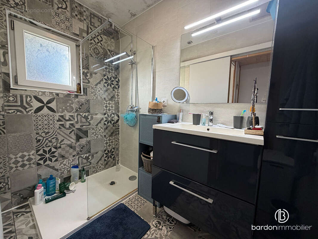 Maison à BOIS-DE-CENE