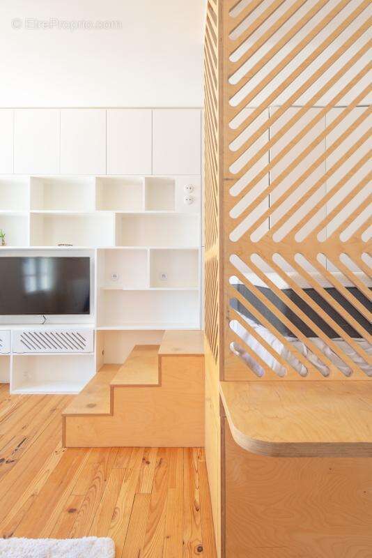 Appartement à PARIS-10E