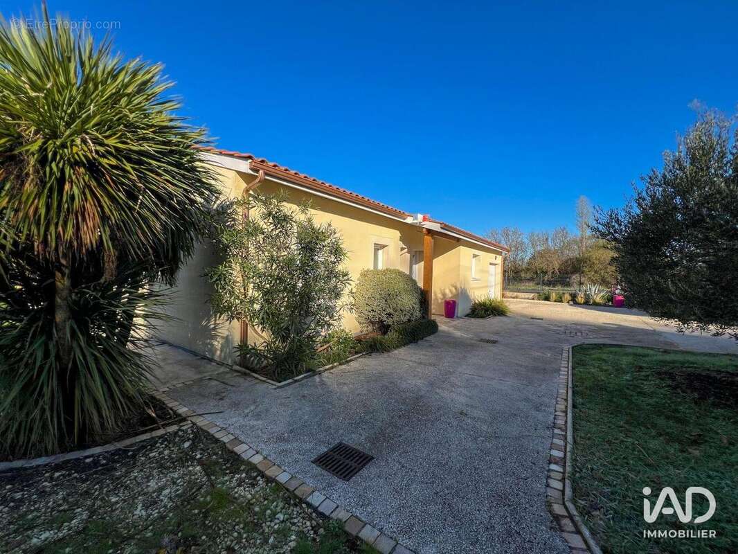 Photo 2 - Maison à SAINT-LAURENT-D&#039;ARCE