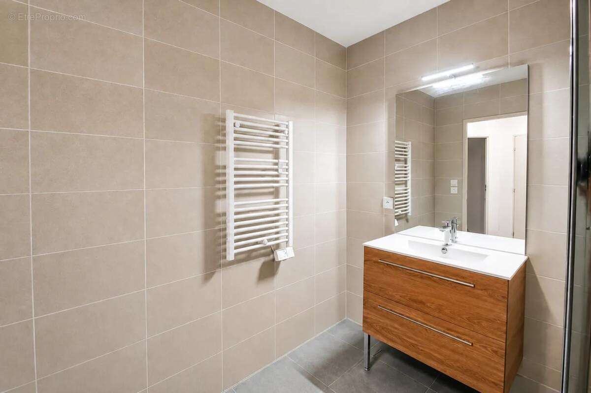 Appartement à MARSEILLE-10E