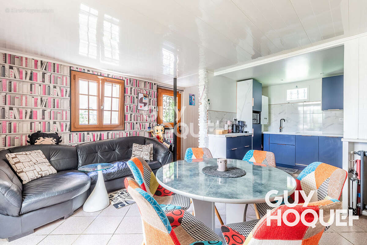 Maison à ATHIS-MONS