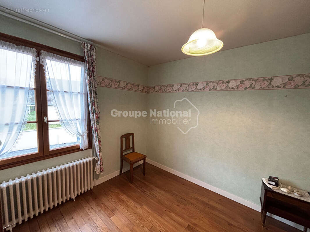 Maison à PIERREFONDS