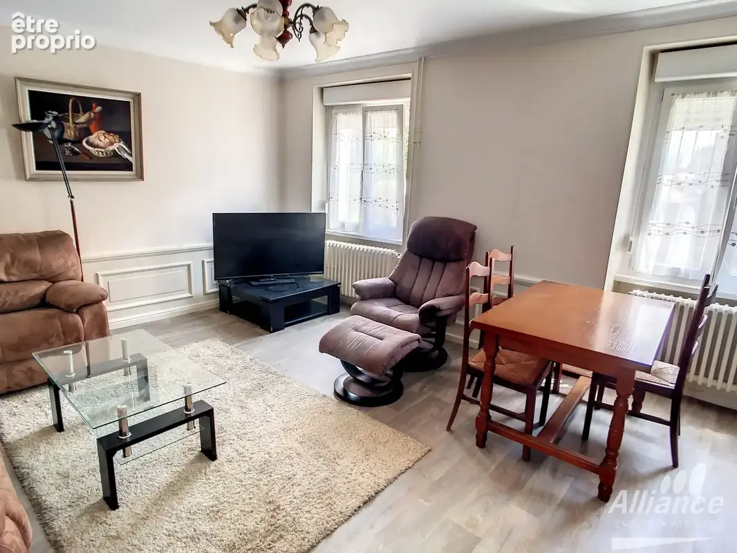 À vendre 358500€ à Montbéliard : immeuble de 250m2 - photo 6