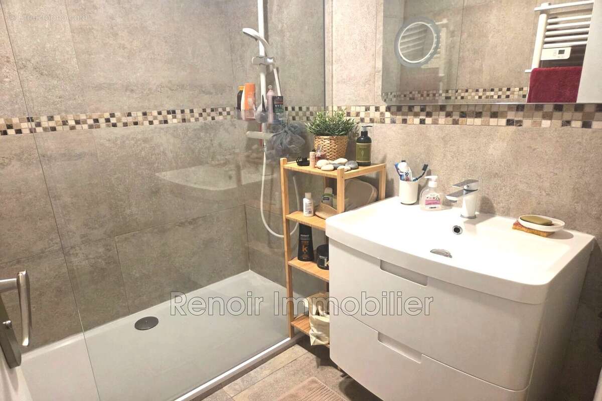 Appartement à CAGNES-SUR-MER