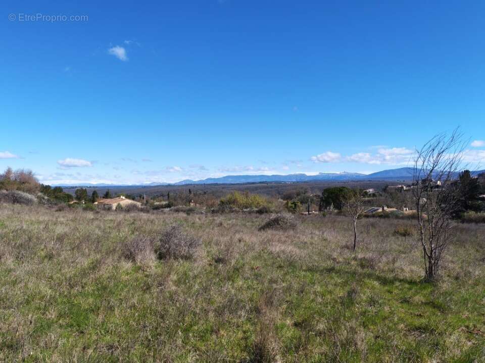 Terrain à MONTMEYAN