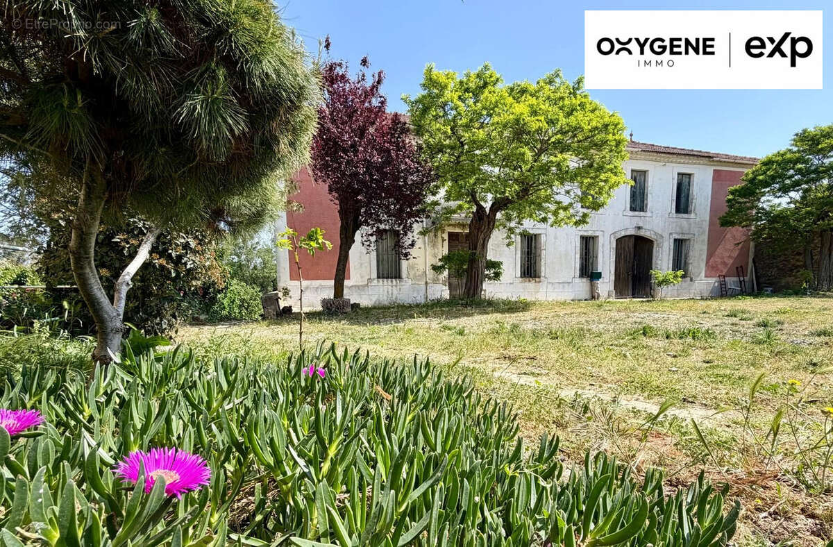 Maison 228 m² à Carcassonne  - photo 2