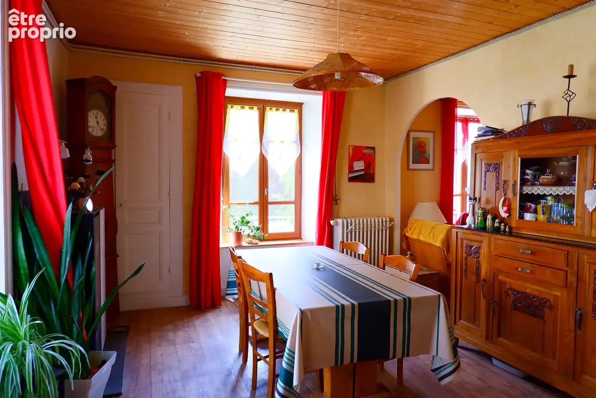 Maison en pierre de 221 m2 avec dépendances et gîte - Le Mazet-Saint-Voy - photo 17