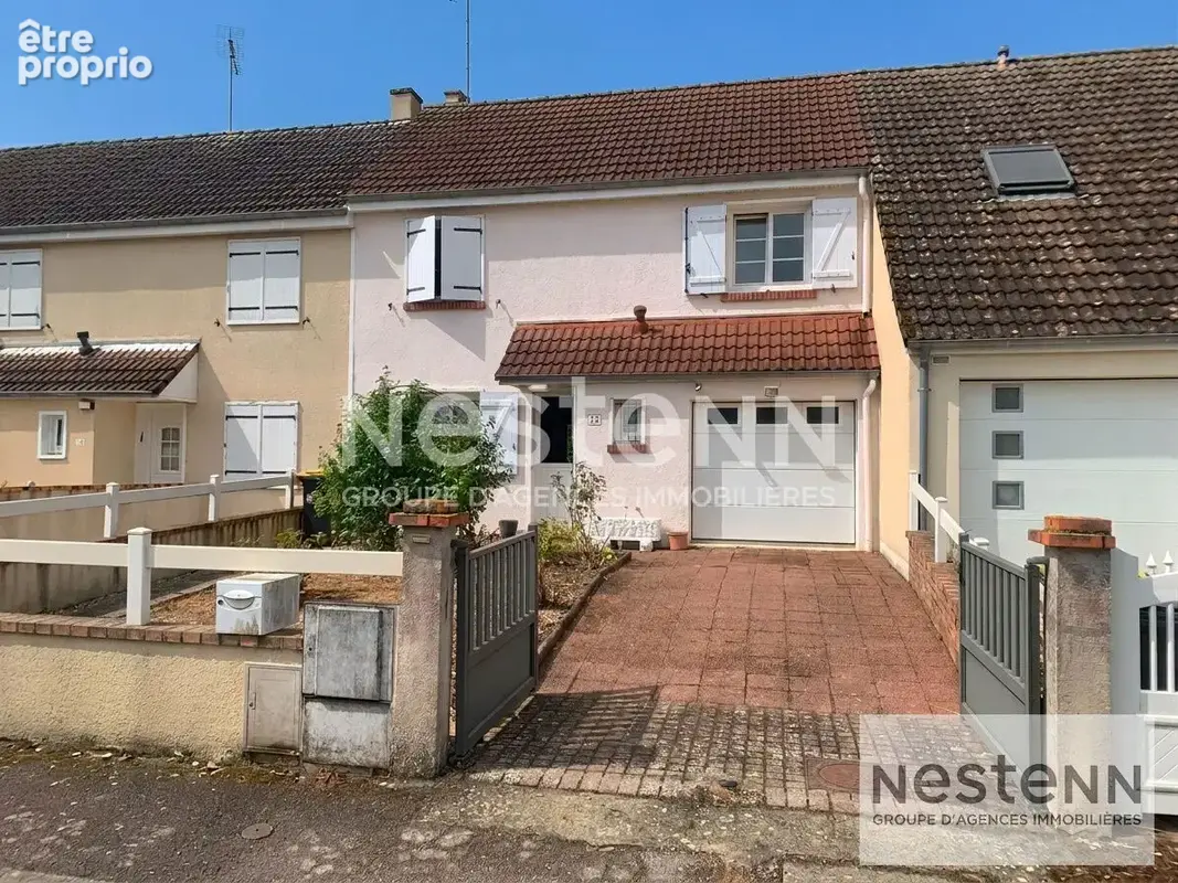 Maison à MAROLLES