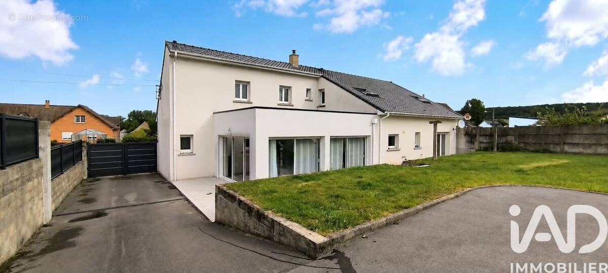 Photo 1 - Maison à JOURNY