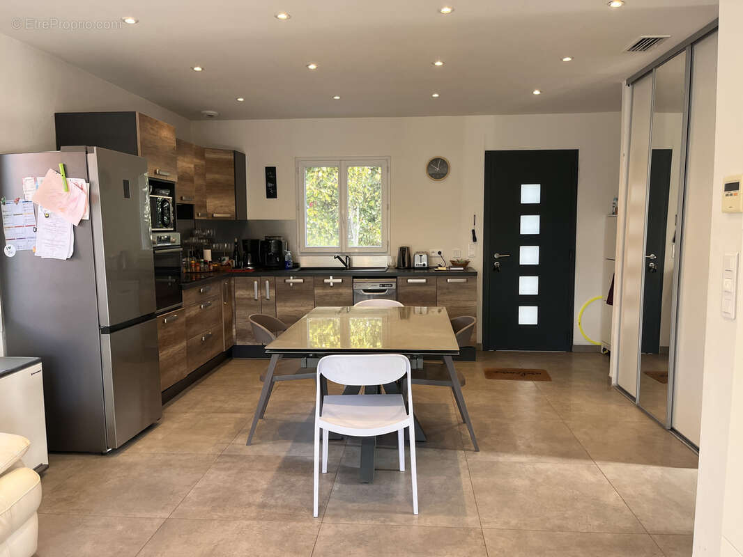 Maison à SAINT-VALLIER-DE-THIEY