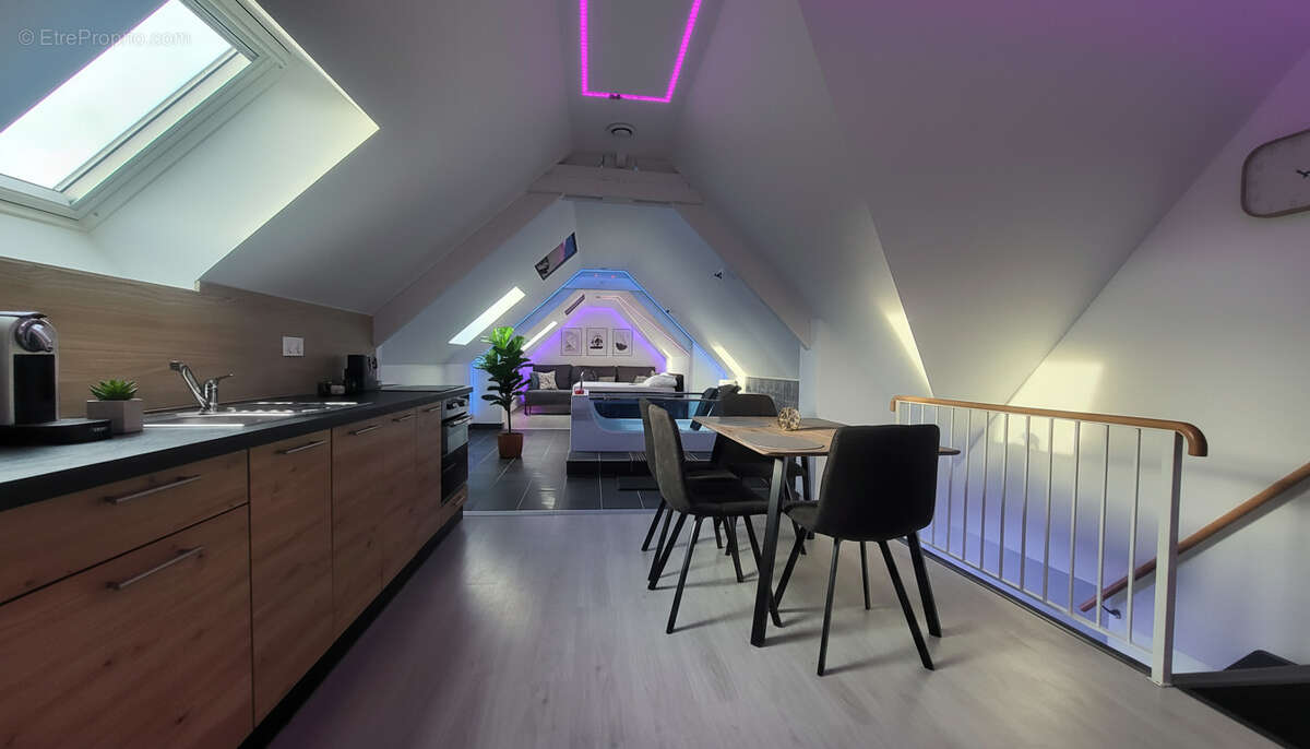 Appartement à RIBEMONT-SUR-ANCRE