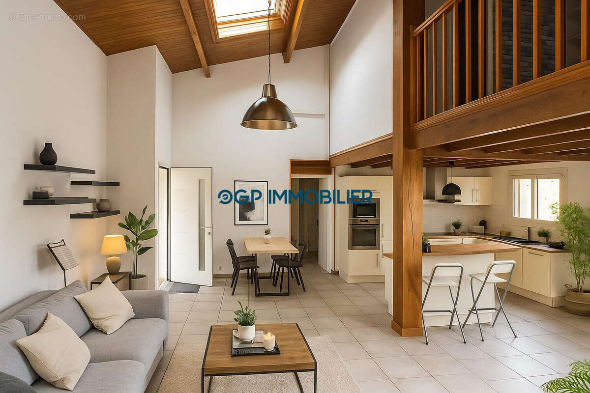 Maison à CASTELGINEST