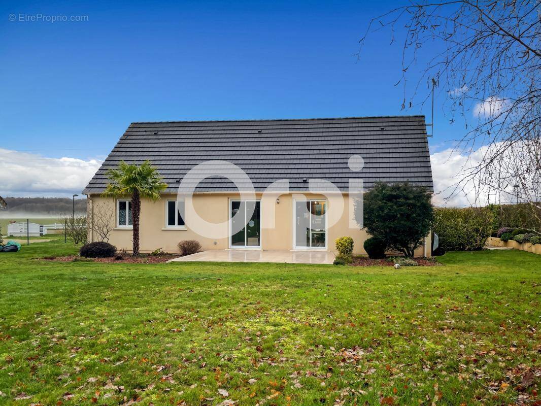 Maison à LE PLESSIS-GROHAN