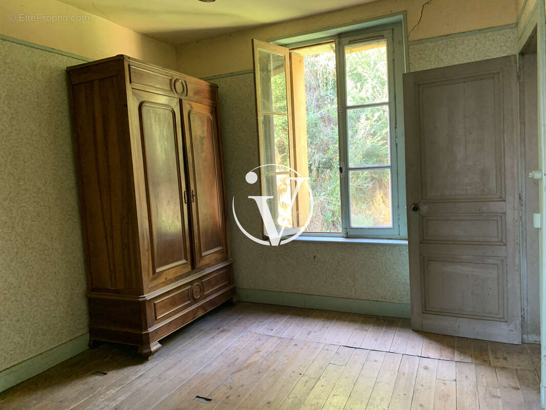 Maison à MAZANGE