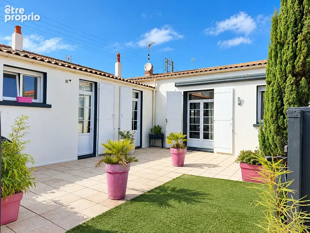 Photo Maison à Les Sables-D'olonne au prix de 493 500€