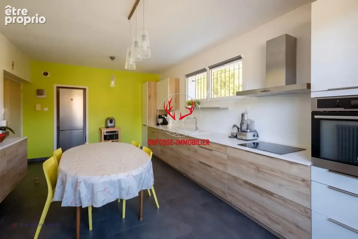 Crolles, Grande maison de 256 m² , vues sur Belledonne et Chartreuse. - photo 6