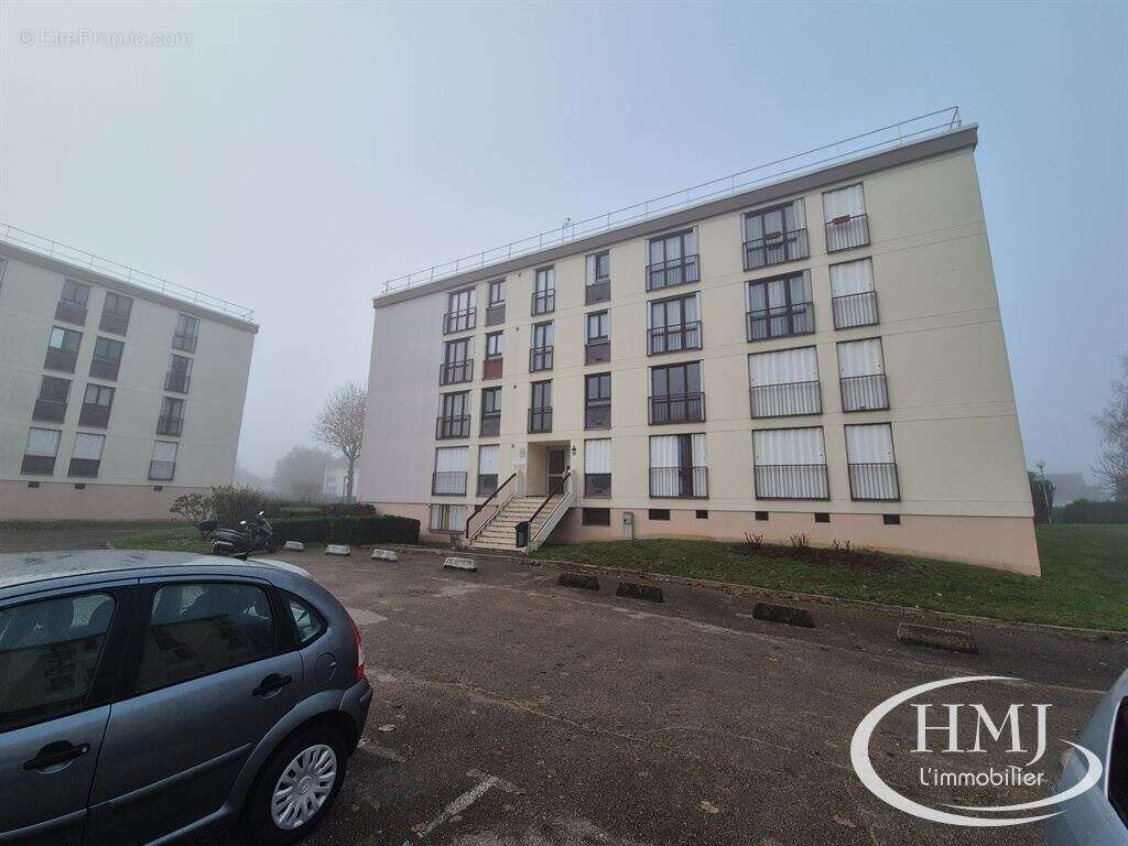 Appartement à BRETIGNY-SUR-ORGE