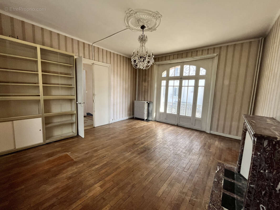 Grande maison en pierre - photo 3