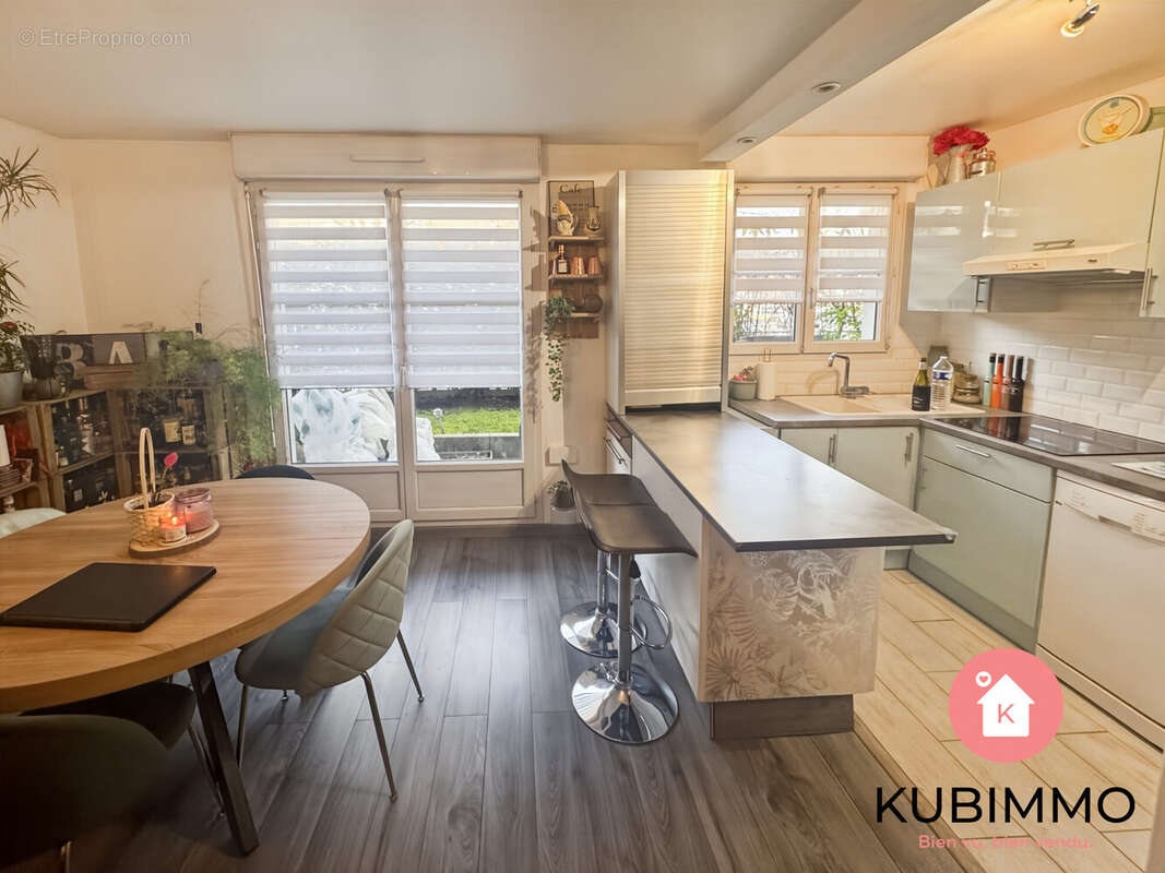 Appartement à BUSSY-SAINT-GEORGES