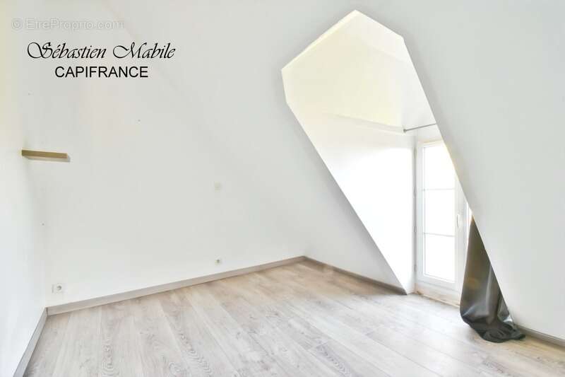 Maison à ROZ-SUR-COUESNON