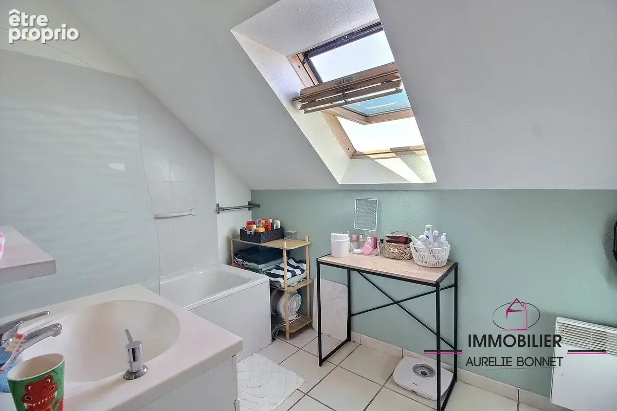 Maison 6 pièces 102 m² à vendre à Lisieux (14100) - photo 8