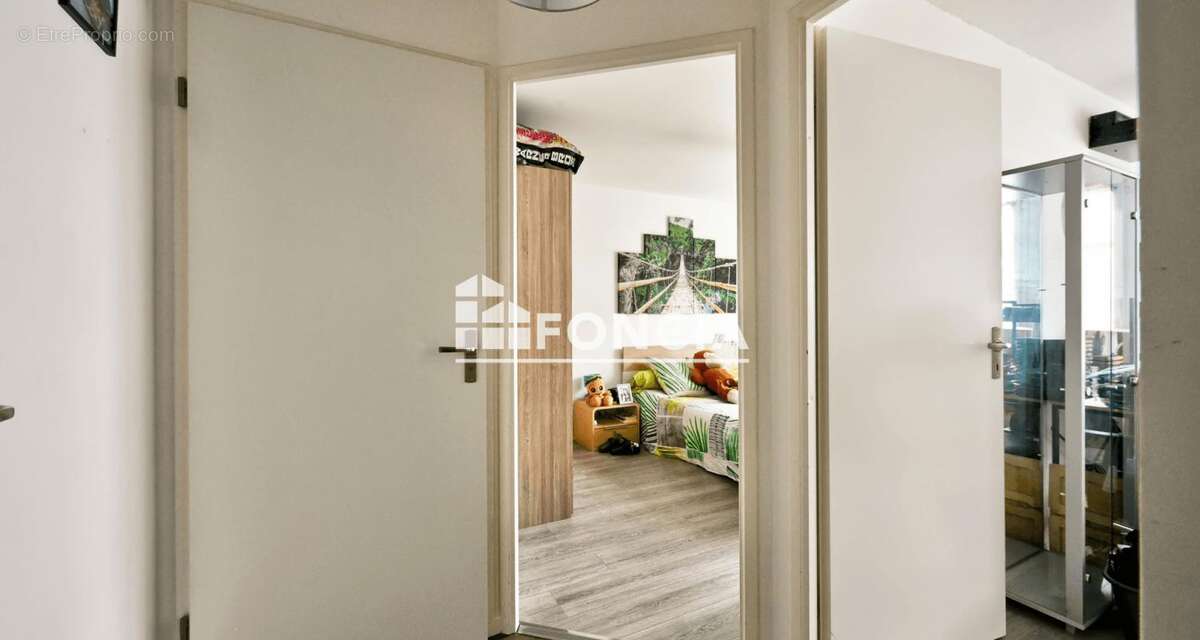 Appartement à VAUREAL