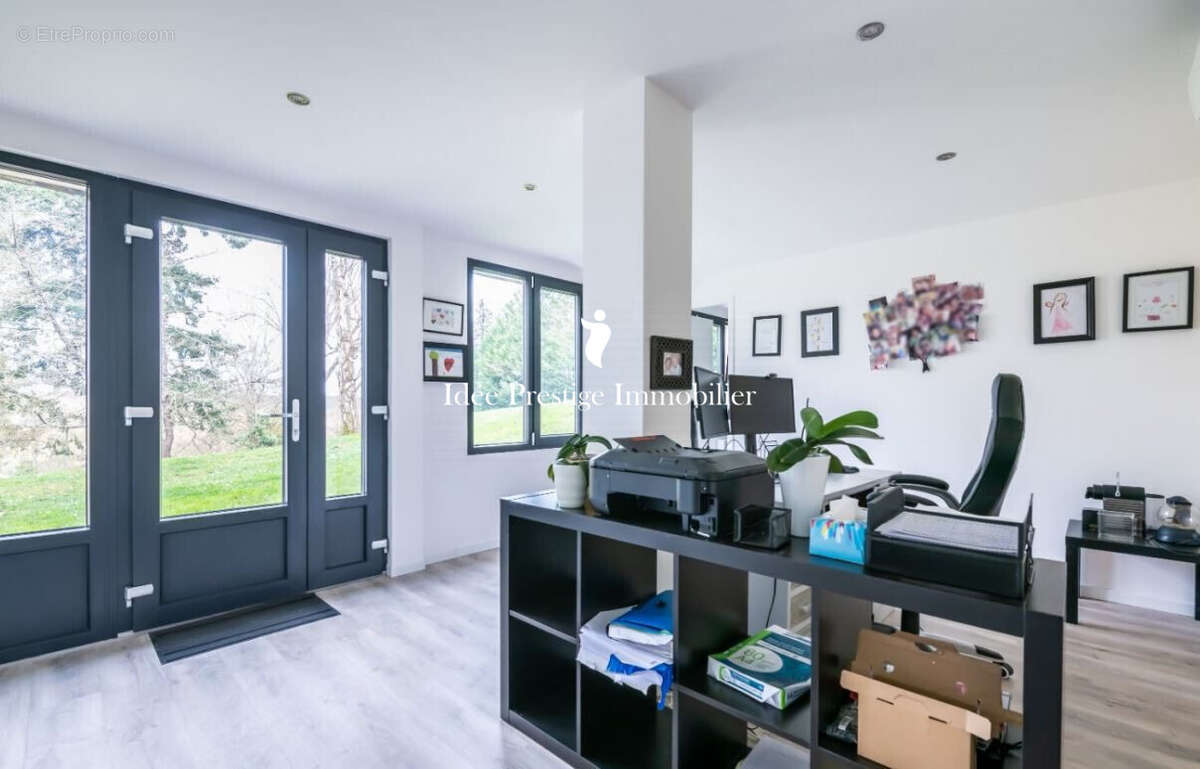 Maison à SEINE-PORT