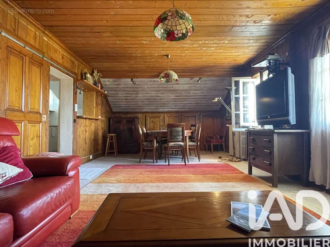 Photo 6 - Appartement à PUGNY-CHATENOD