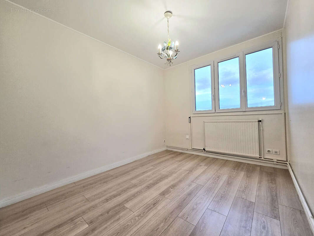 Appartement Pontoise 4 pièce(s) 89 m2 - photo 6