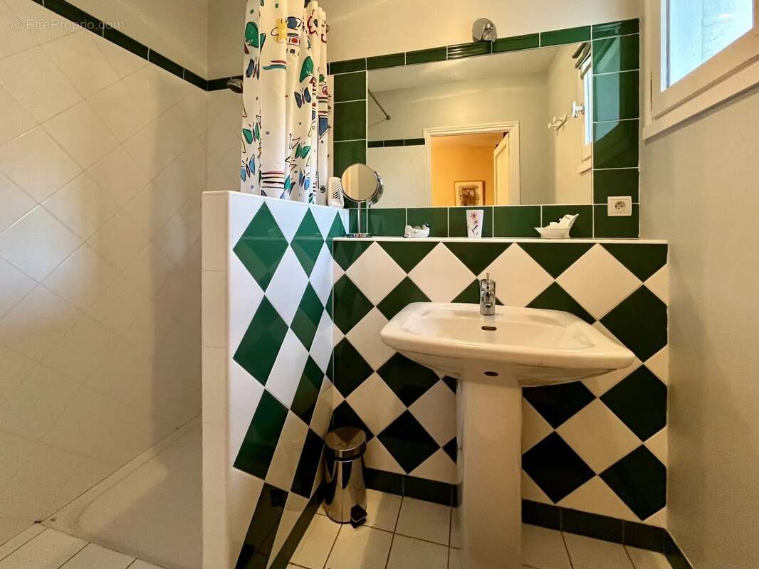 Appartement à SAINT-AULAYE