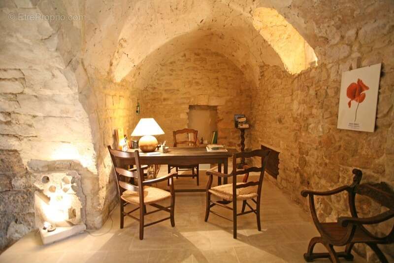 Maison à BONNIEUX