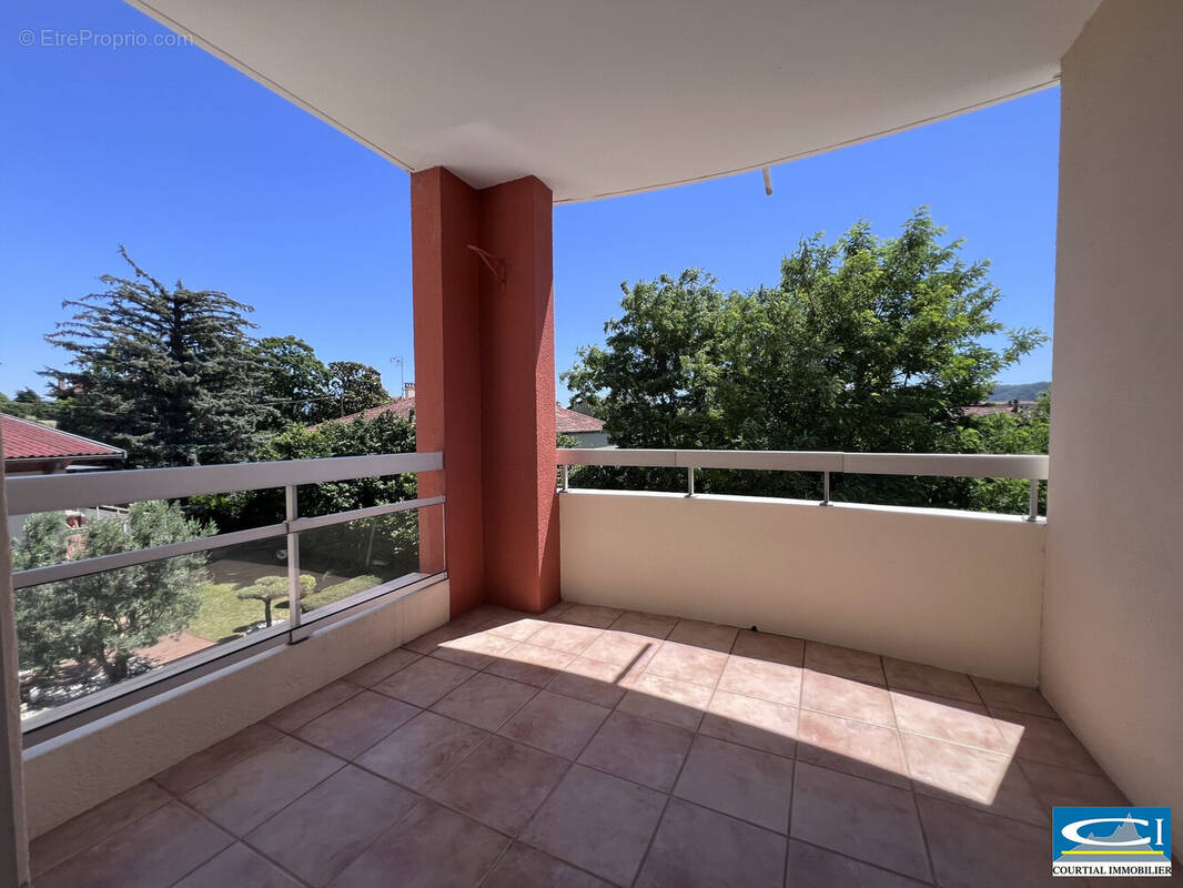 Appartement à TOURNON-SUR-RHONE