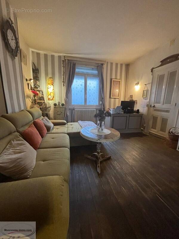 Maison à ESCAUDOEUVRES