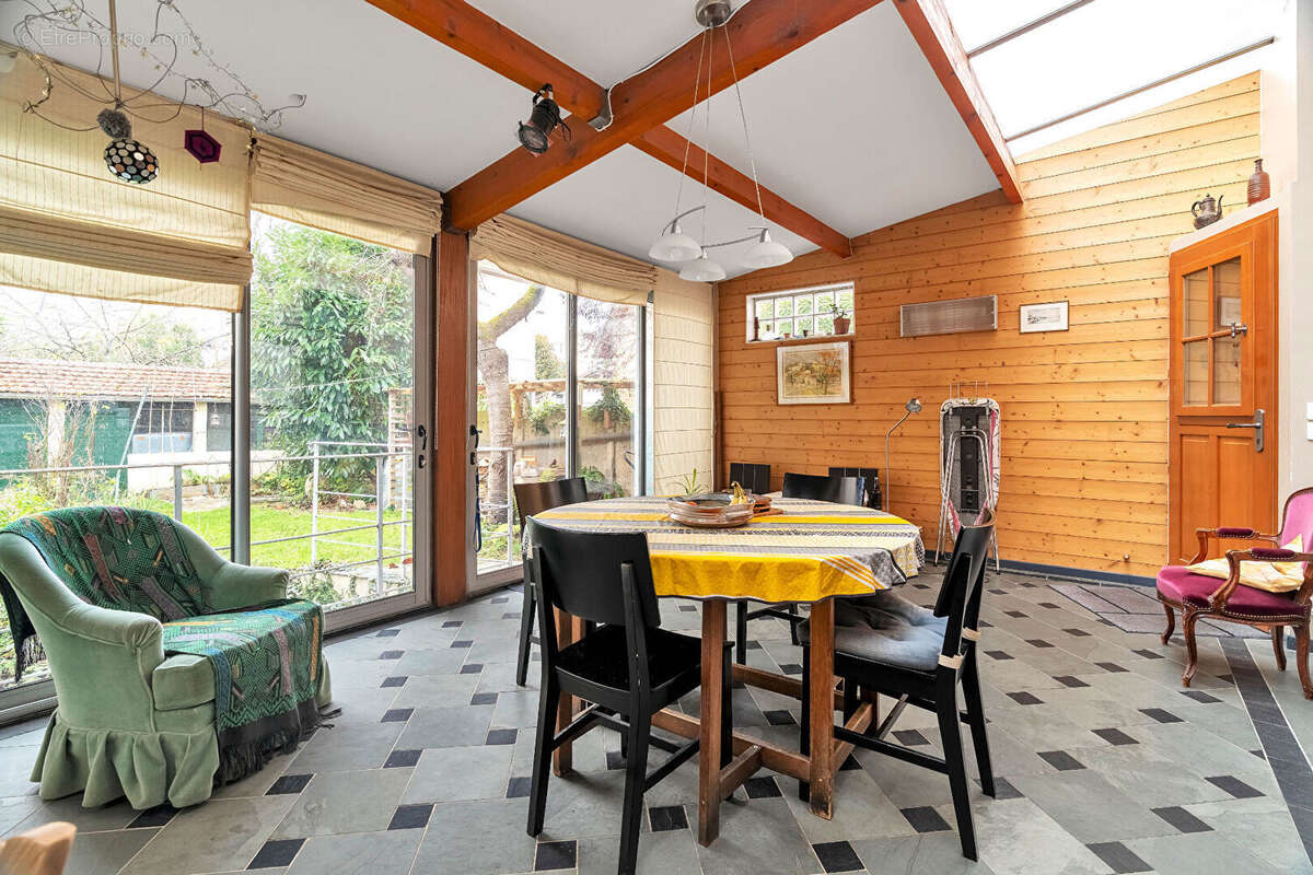 Maison à COLOMBES