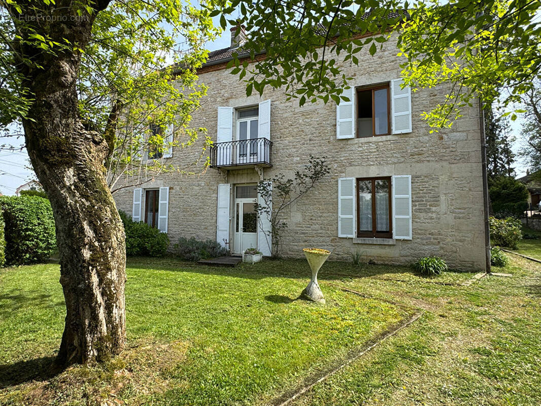Maison à DOLE