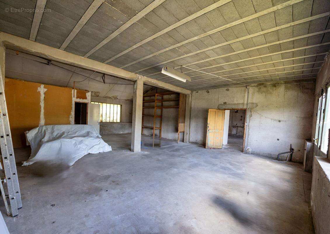 Maison à VIOLAY
