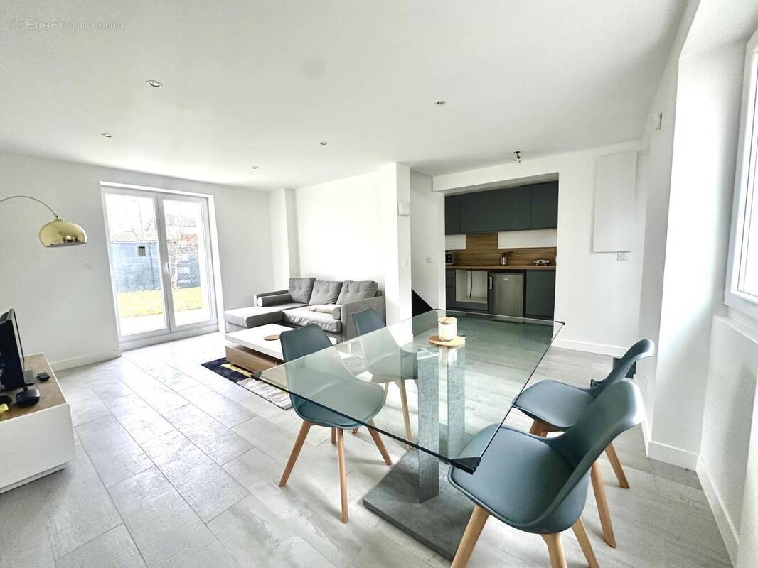 Photo 1 - Maison à CHAMPIGNY-SUR-MARNE