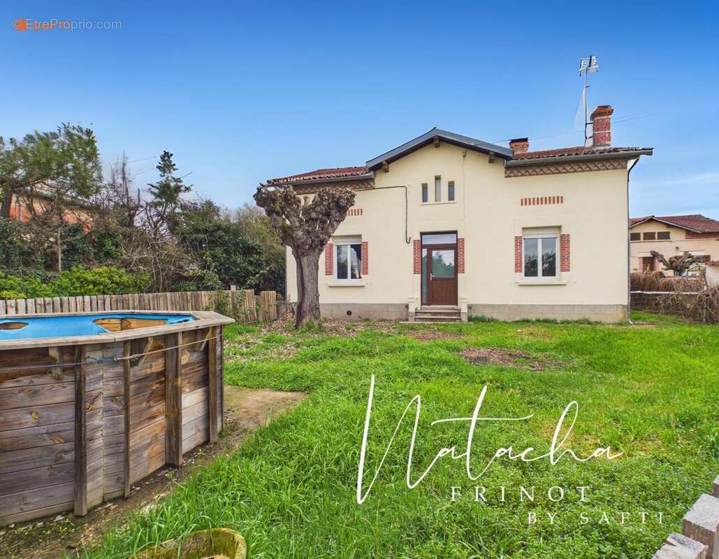 Photo 2 - Maison à REYNIES