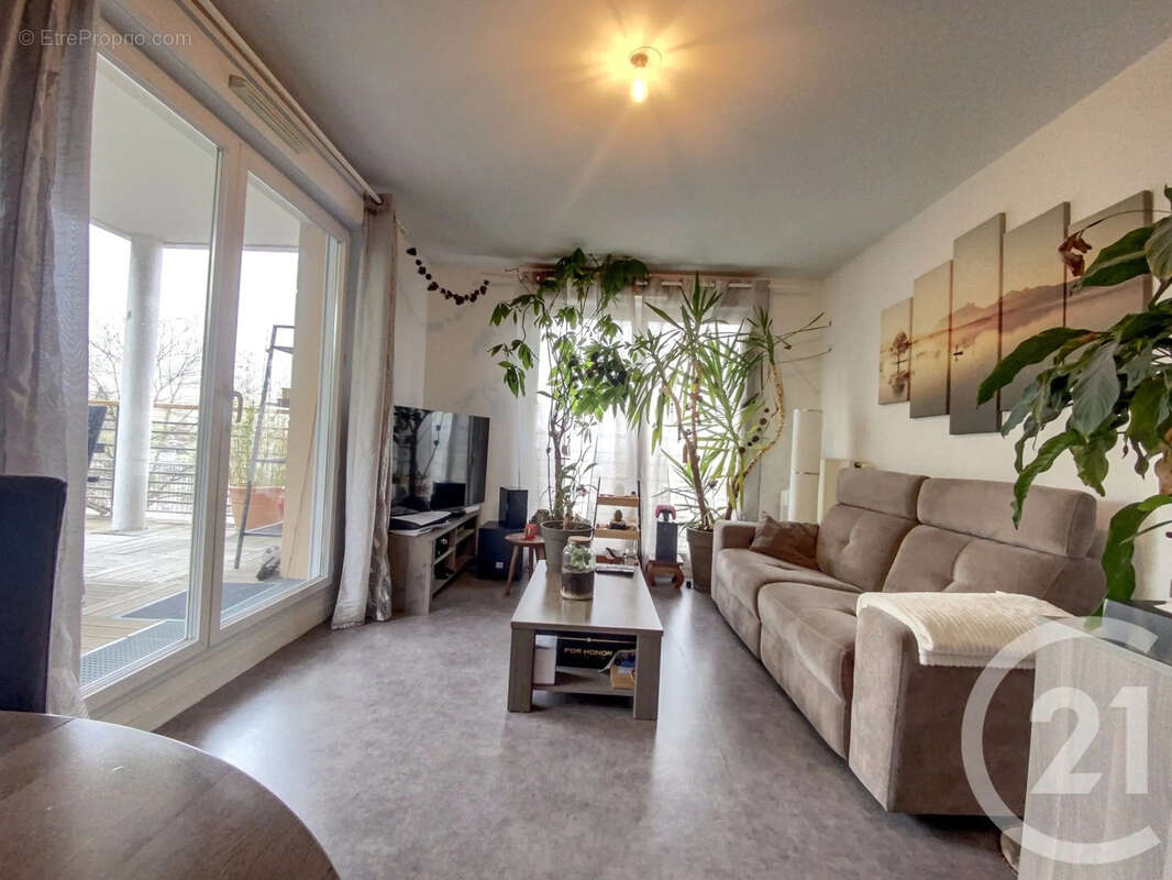 Appartement à AULNAY-SOUS-BOIS