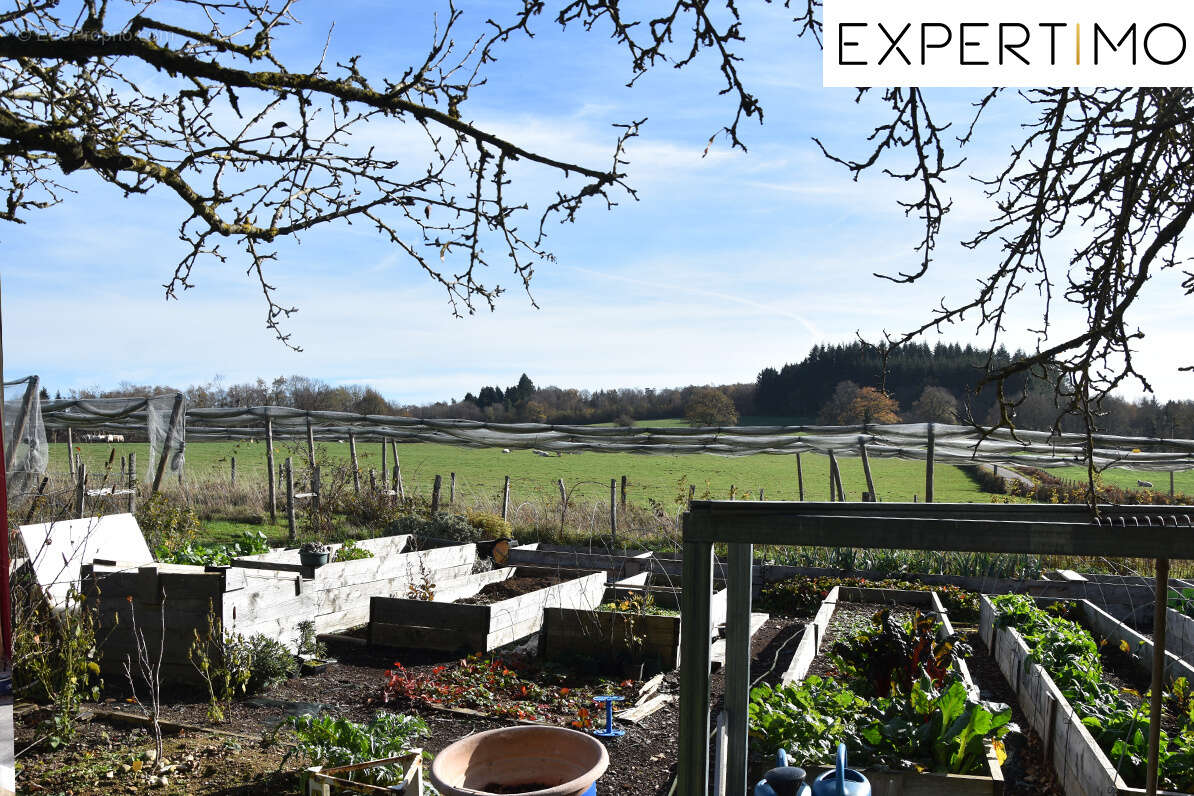 Maison à SAINTE-CHRISTINE