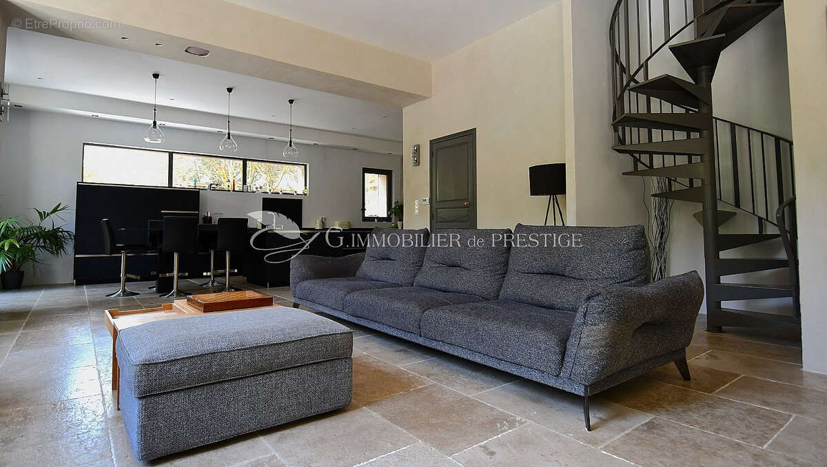 Maison à CARPENTRAS